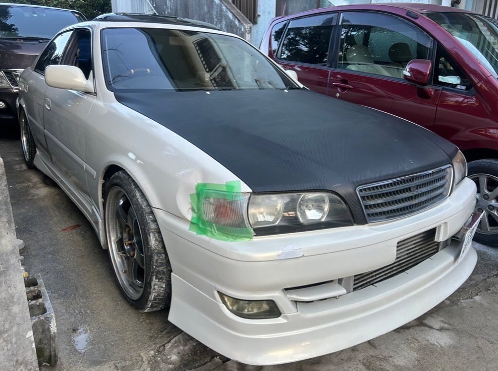 沖縄県チェイサー事故車